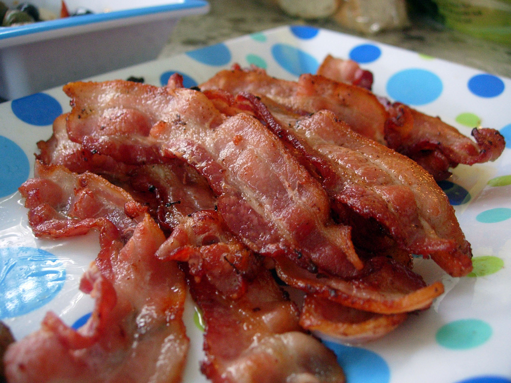 a plate of bacon